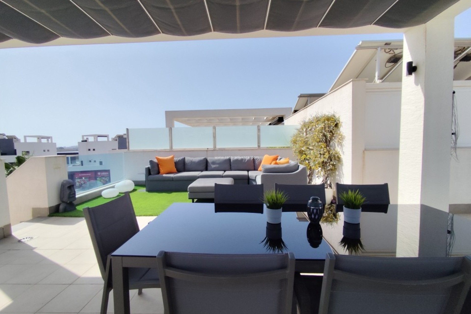 Resale - Apartment / flat - El Raso