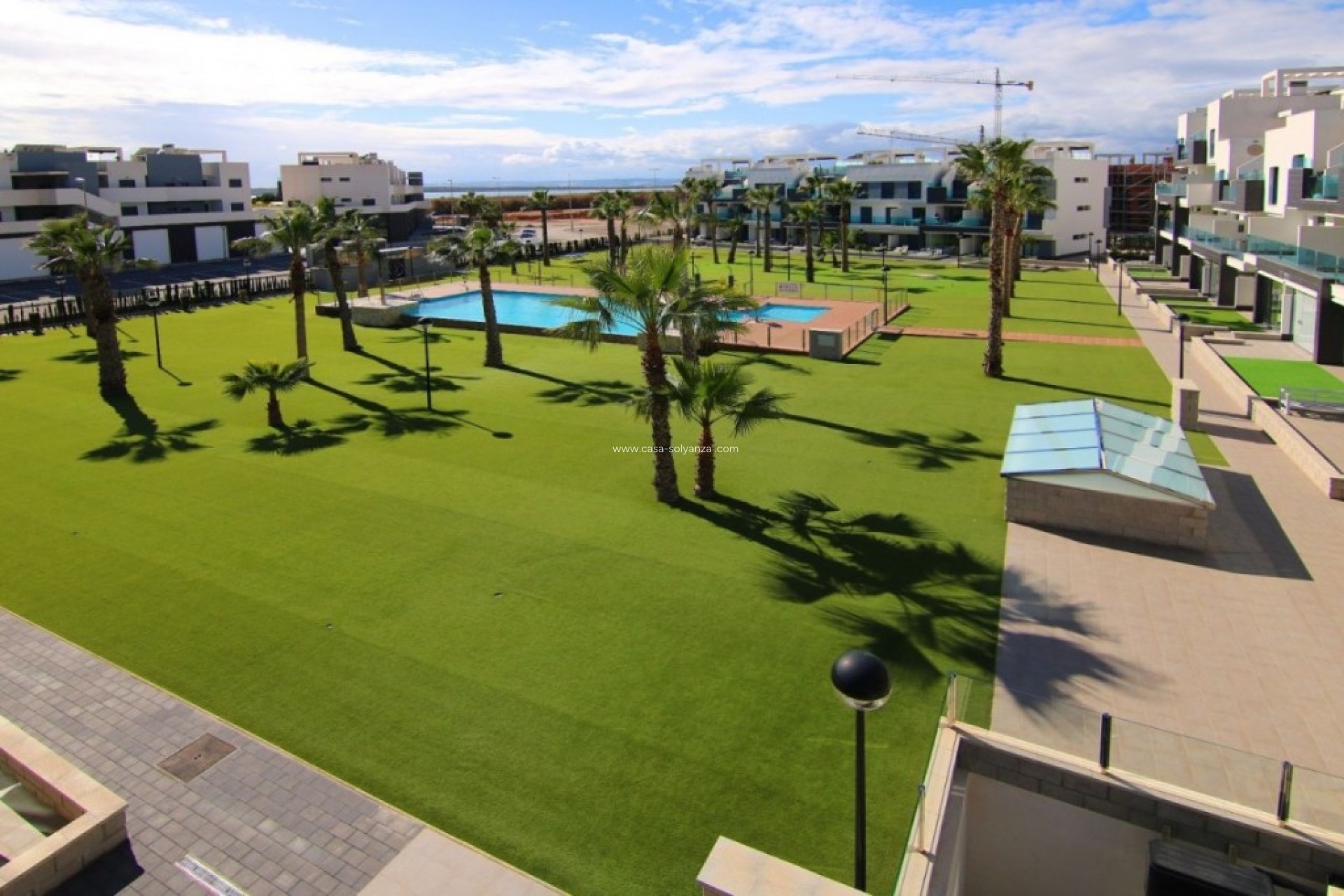 Resale - Apartment / flat - El Raso