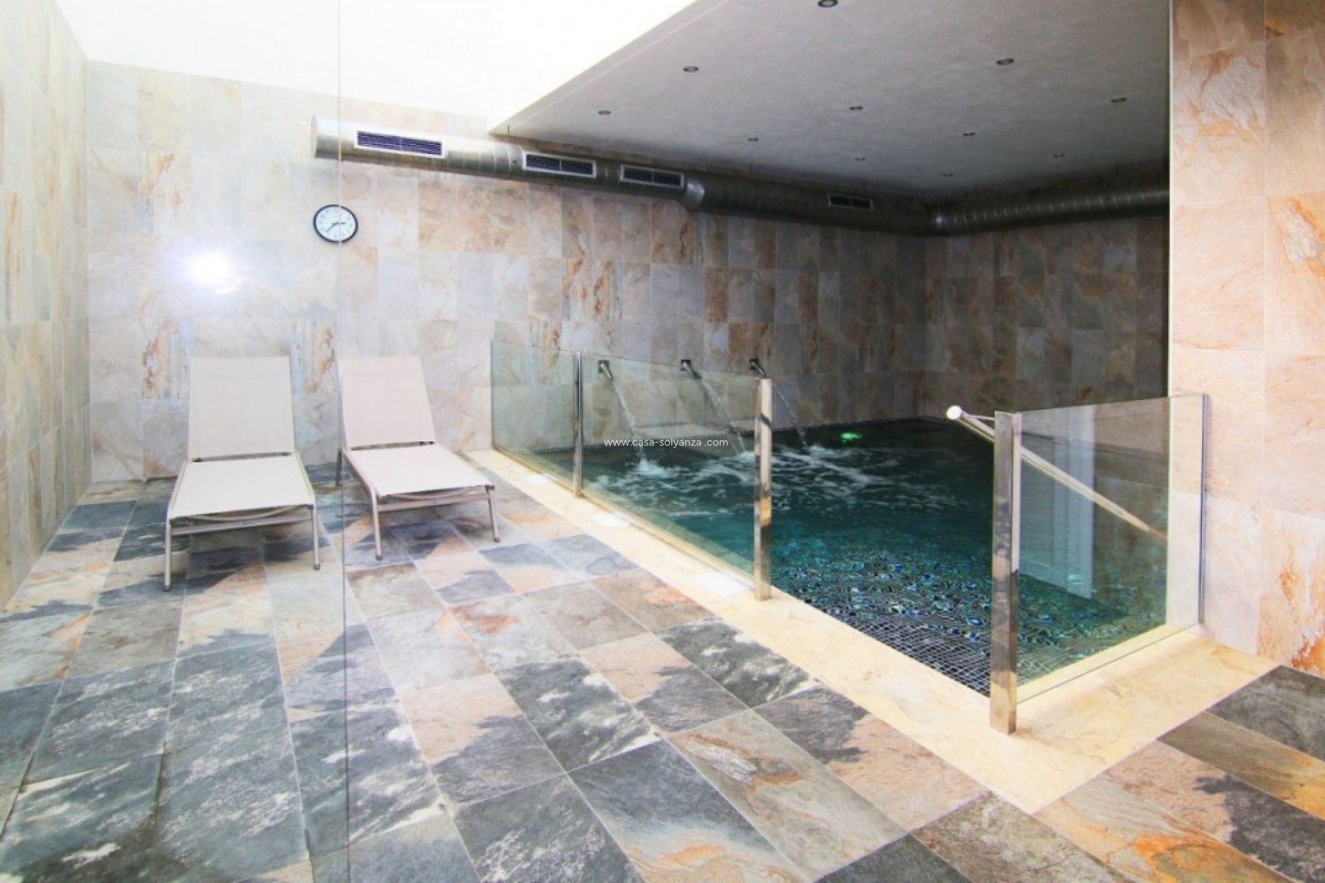 Resale - Apartment / flat - El Raso