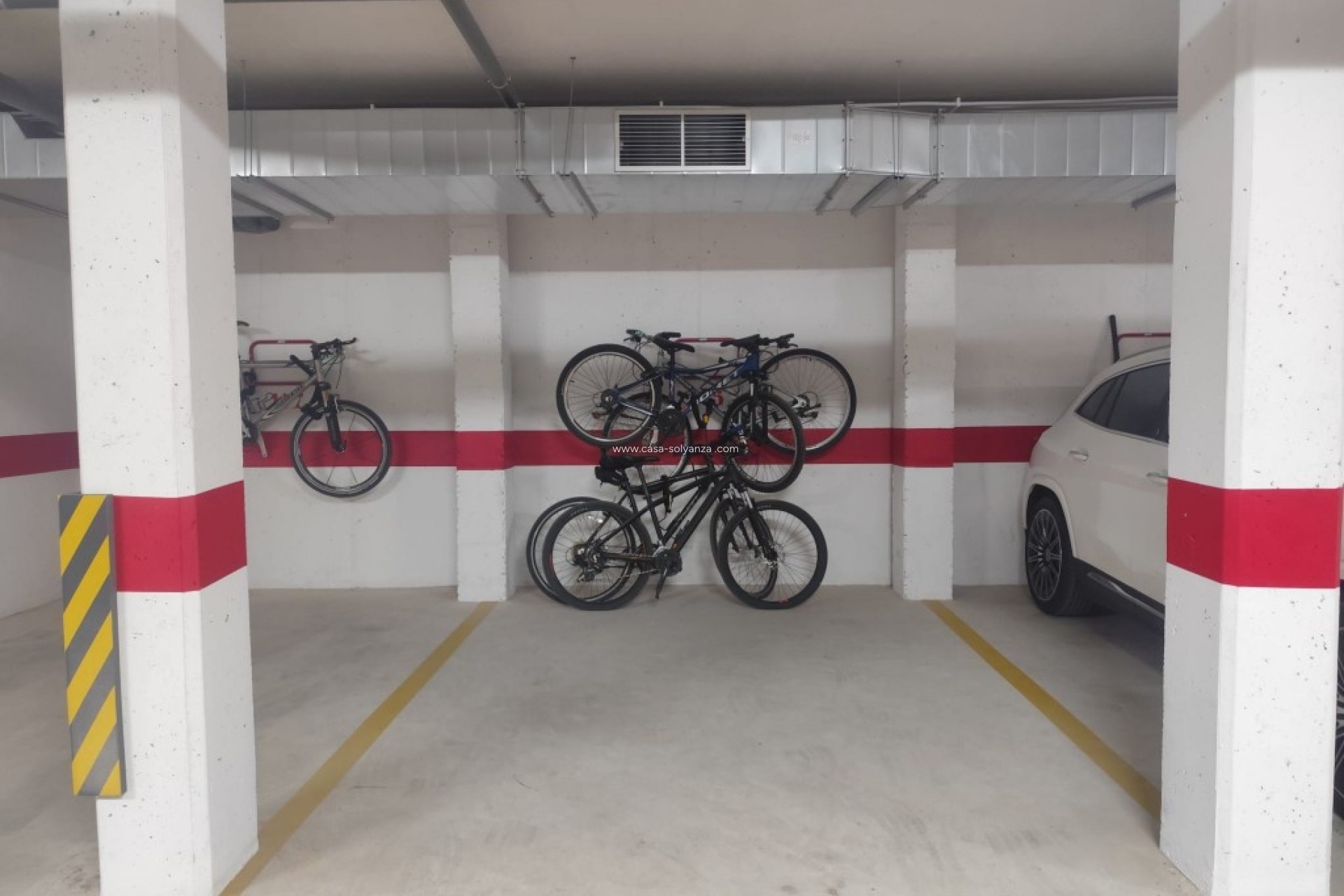 Resale - Apartment / flat - El Raso