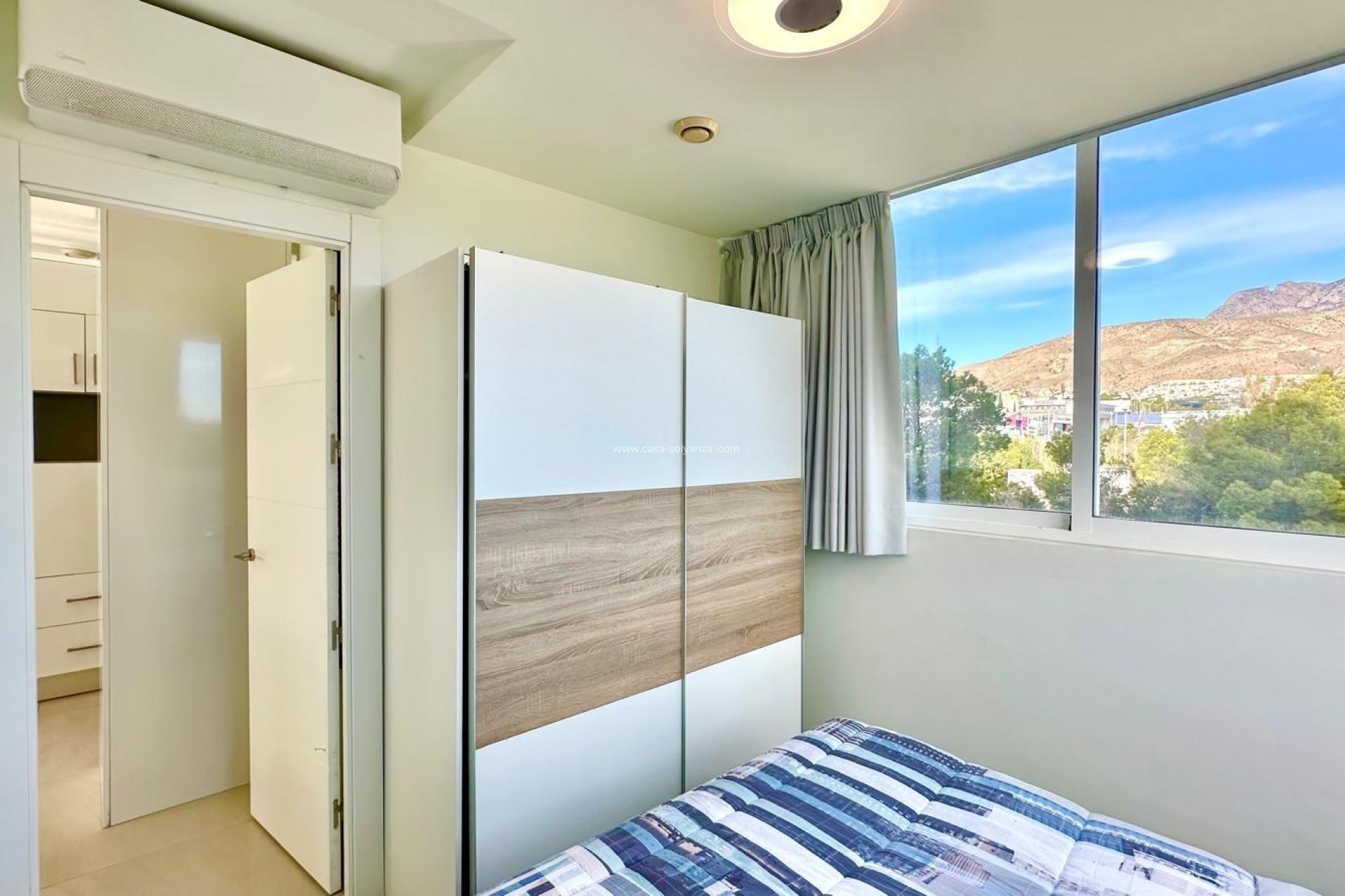 Resale - Apartment / flat - Finestrat