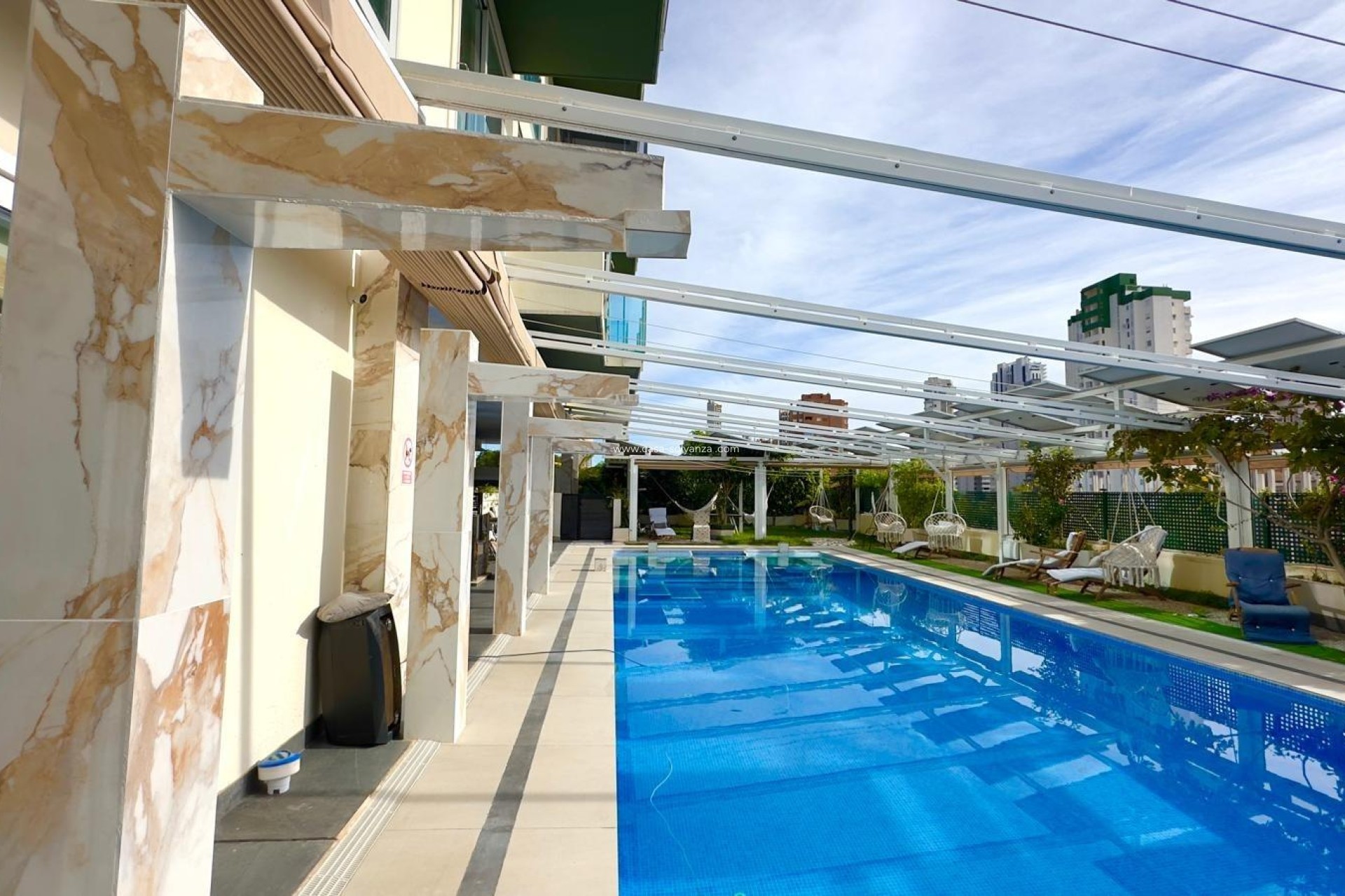 Resale - Apartment / flat - Finestrat