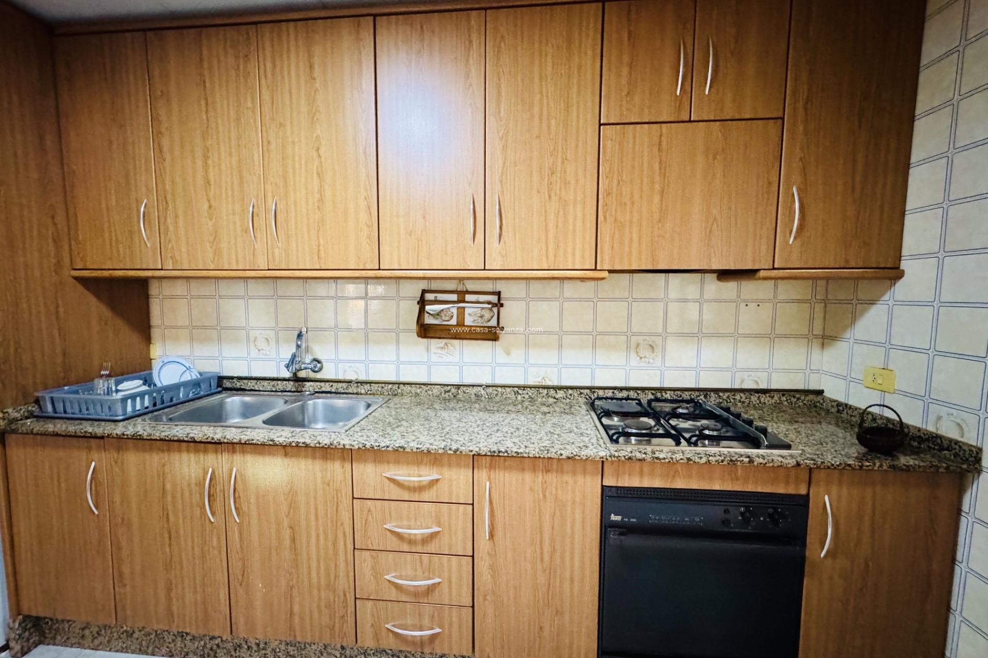 Resale - Apartment / flat - Formentera de Segura - Pueblo