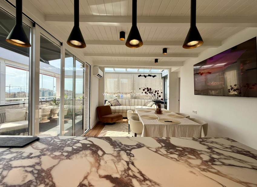 Resale - Apartment / flat - Guardamar del Segura - Center