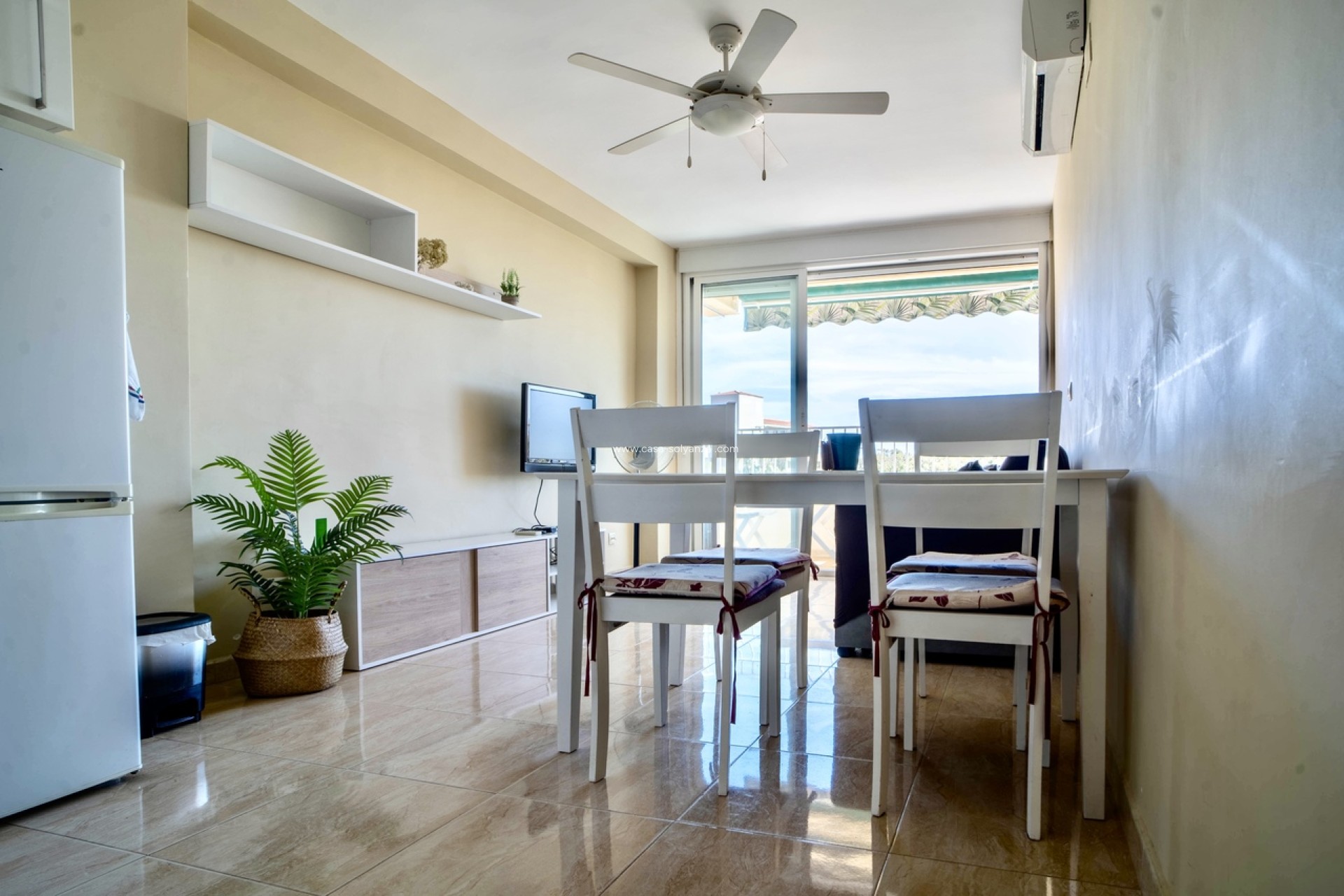 Resale - Apartment / flat - Guardamar del Segura - Costa Blanca