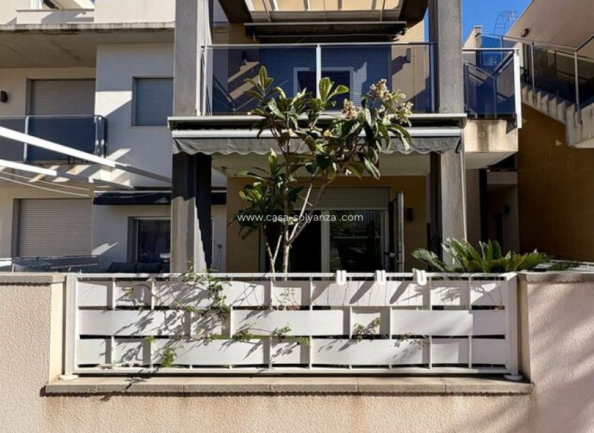 Resale - Apartment / flat - Guardamar del Segura - Costa Blanca