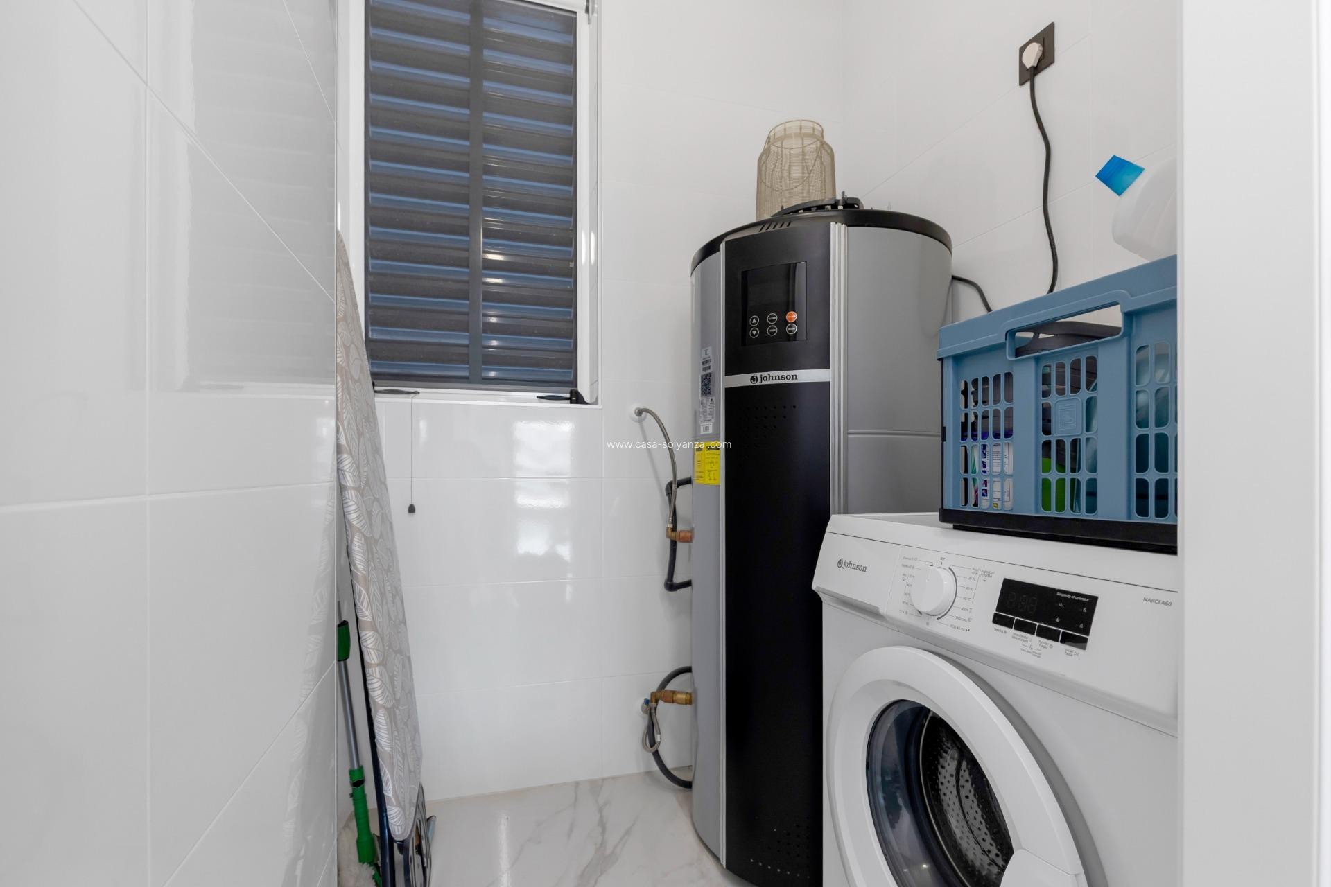 Resale - Apartment / flat - Guardamar del Segura - El Raso