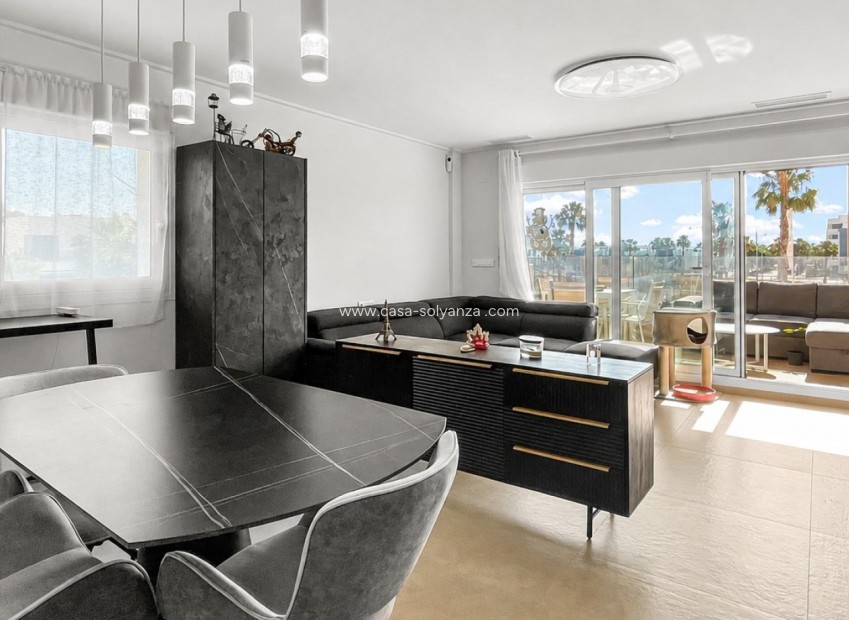 Resale - Apartment / flat - Guardamar del Segura - El Raso