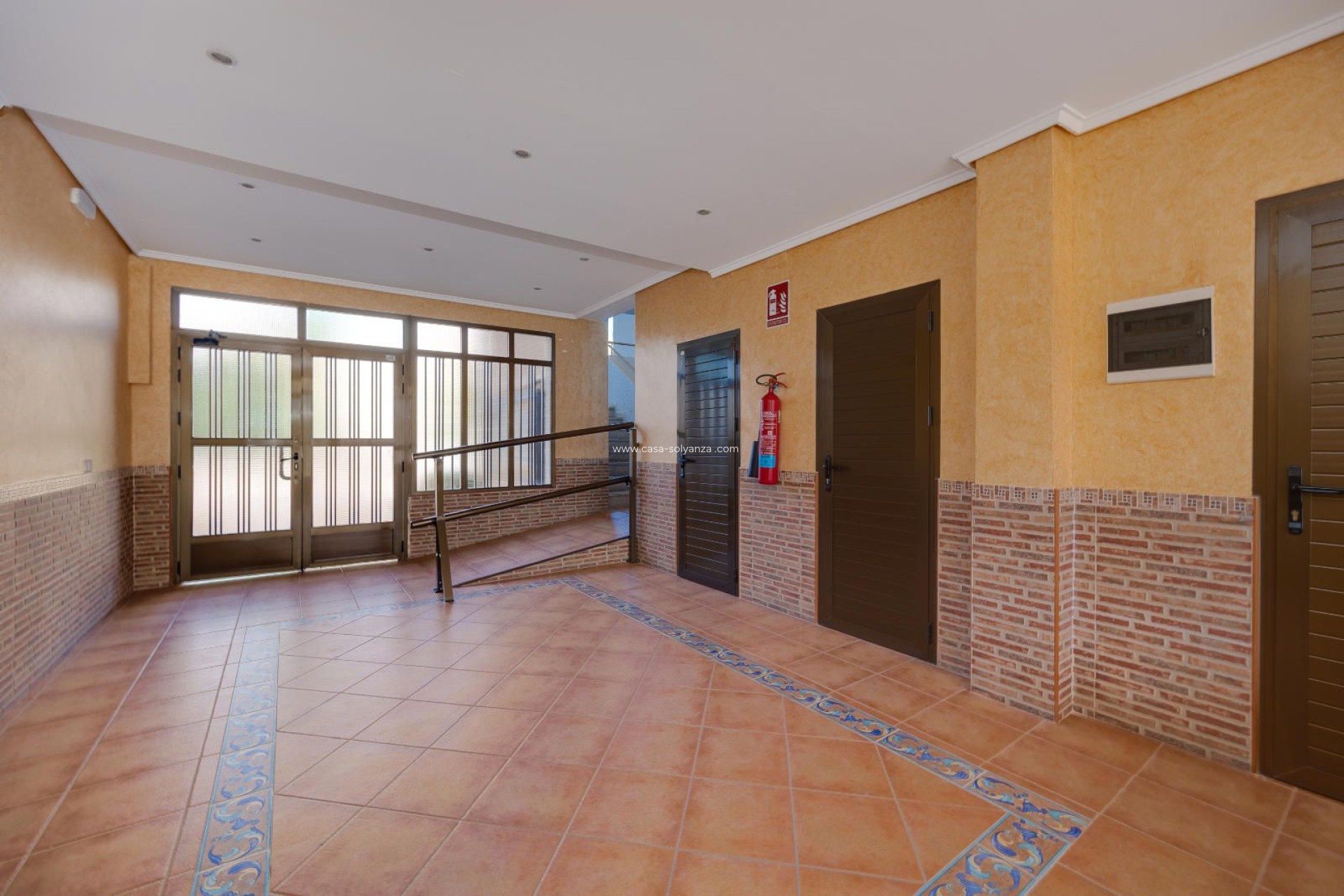 Resale - Apartment / flat - Guardamar del Segura - Pinomar