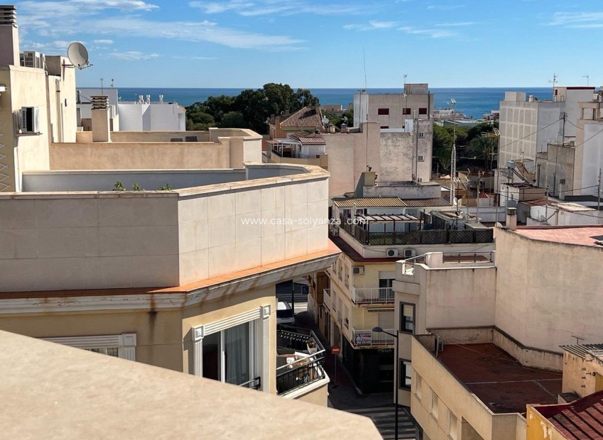 Resale - Apartment / flat - Guardamar del Segura - Pueblo