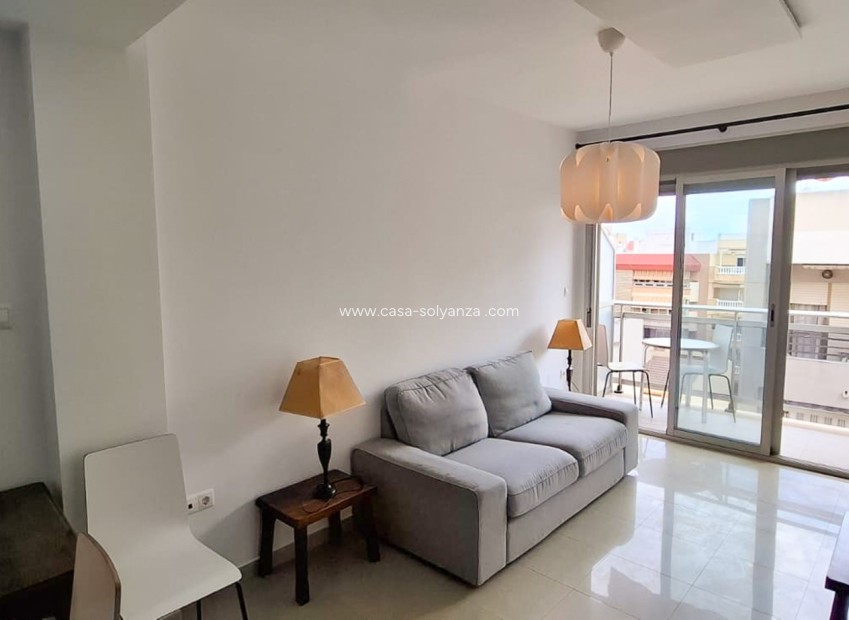 Resale - Apartment / flat - Guardamar del Segura - Pueblo