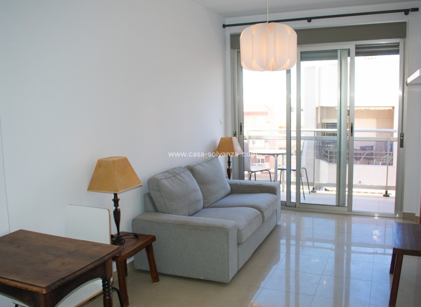 Resale - Apartment / flat - Guardamar del Segura - Pueblo