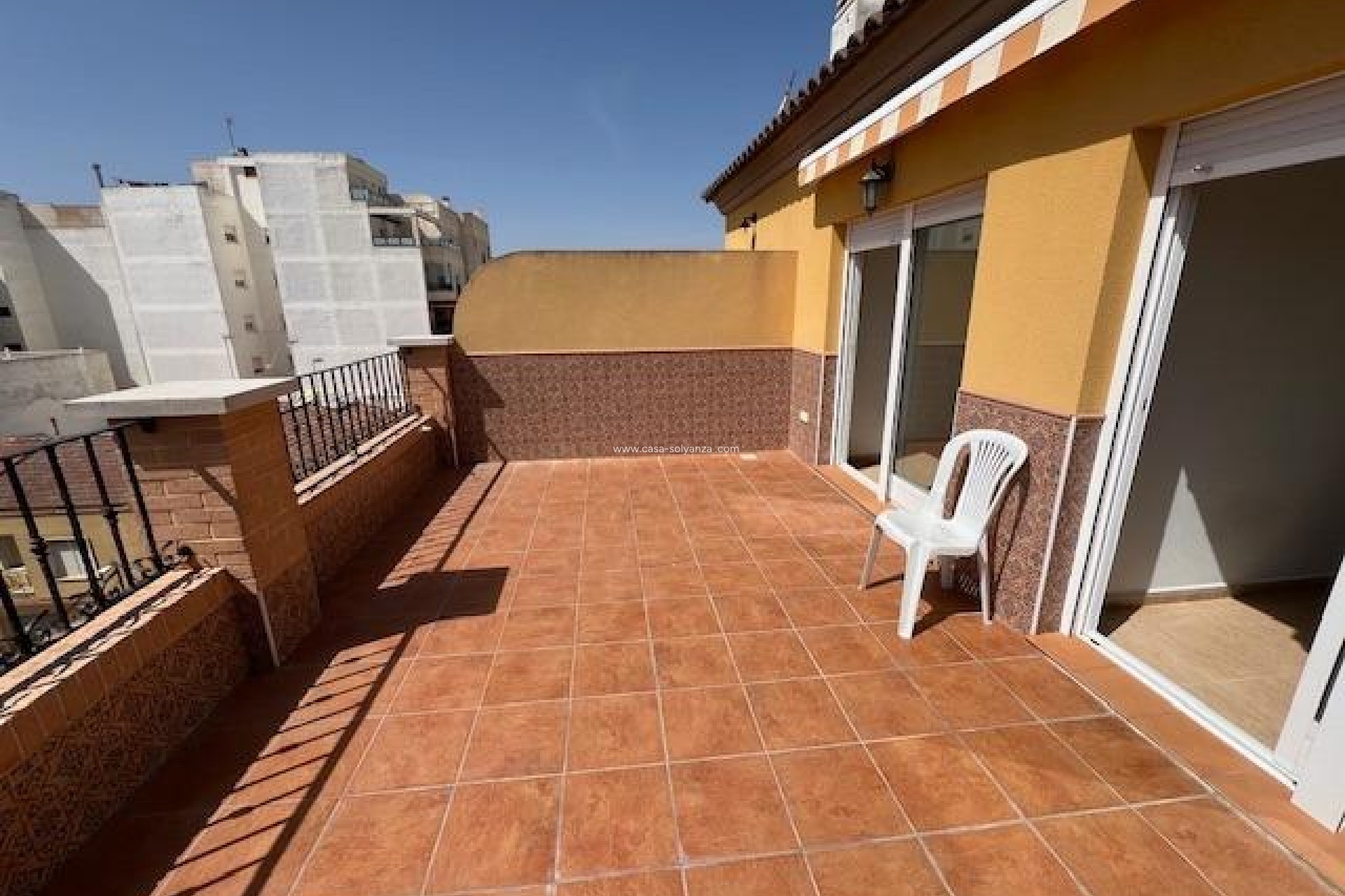 Resale - Apartment / flat - Guardamar del Segura - Pueblo