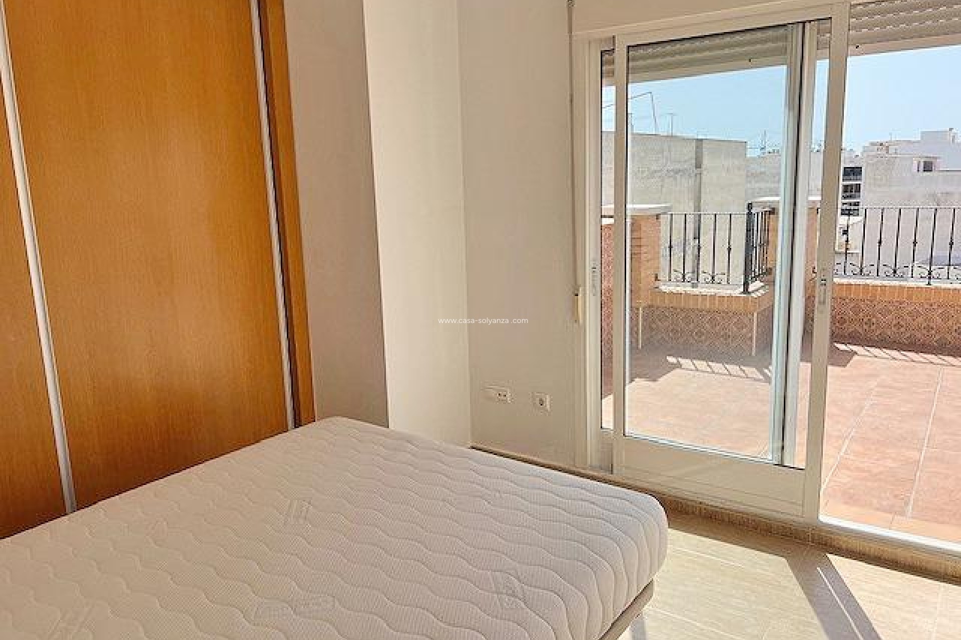Resale - Apartment / flat - Guardamar del Segura - Pueblo