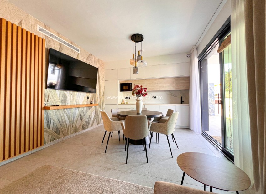 Resale - Apartment / flat - Guardamar del Segura - Urbanizaciones