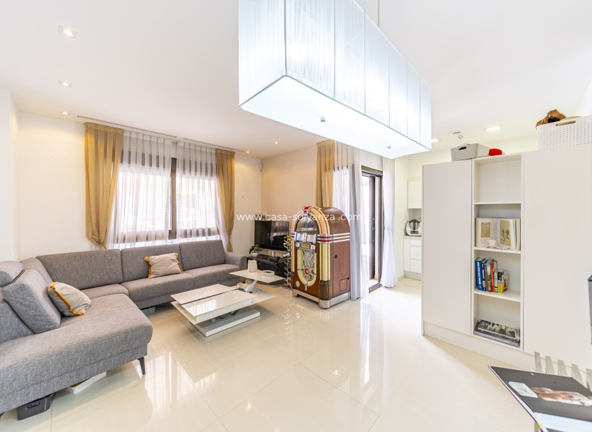 Resale - Apartment / flat - Guardamar del Segura