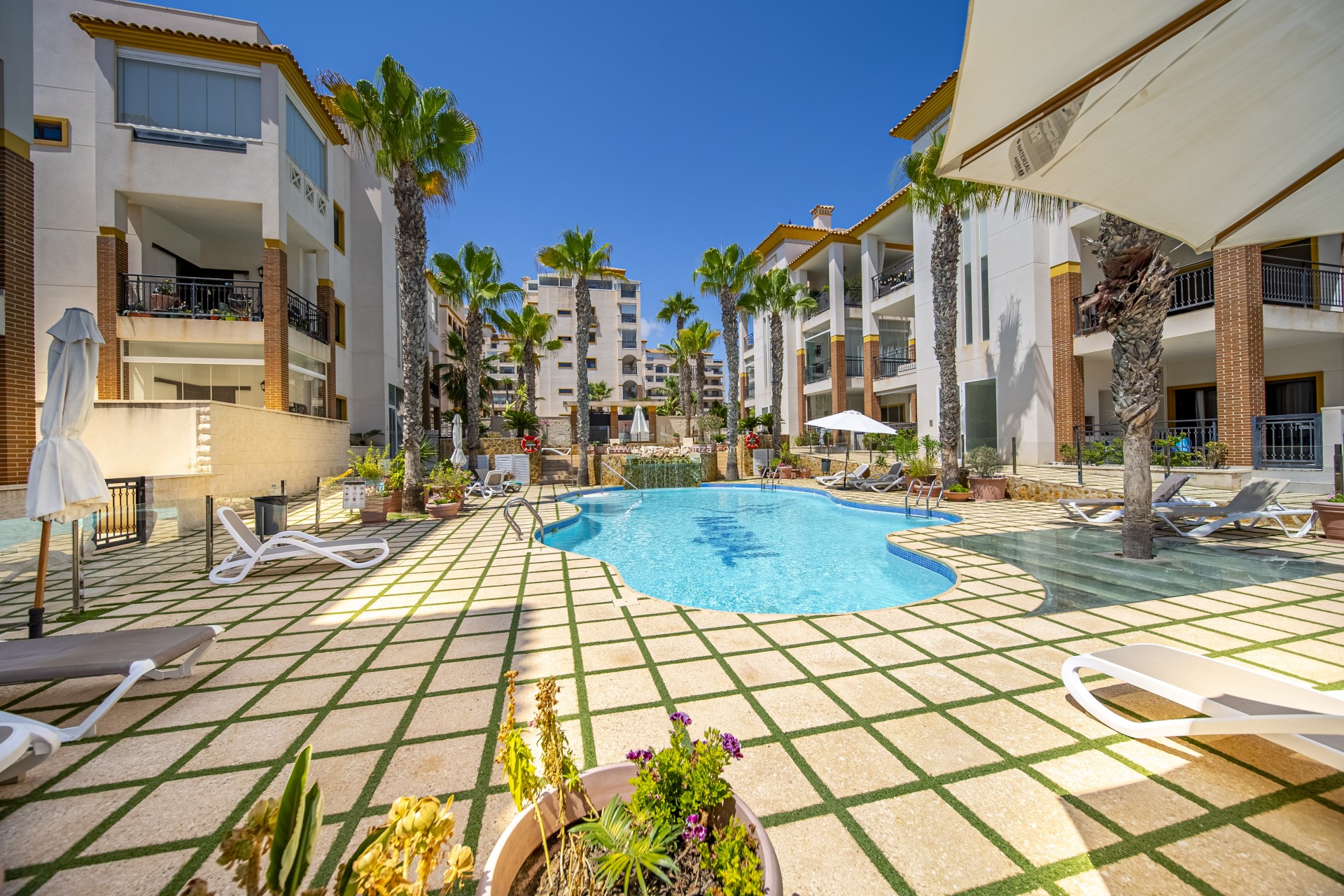 Resale - Apartment / flat - Guardamar del Segura