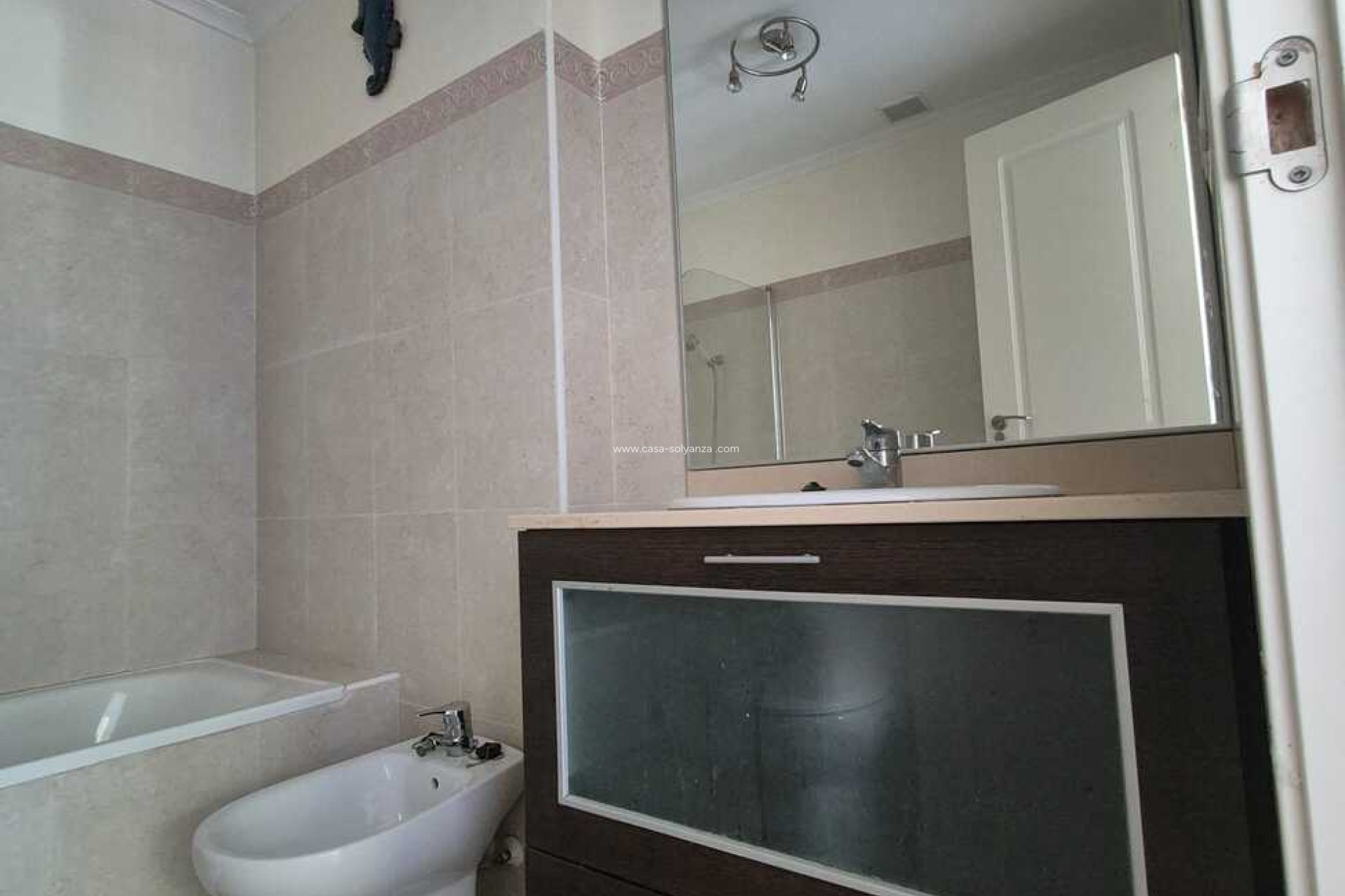 Resale - Apartment / flat - Jacarilla - Costa Blanca