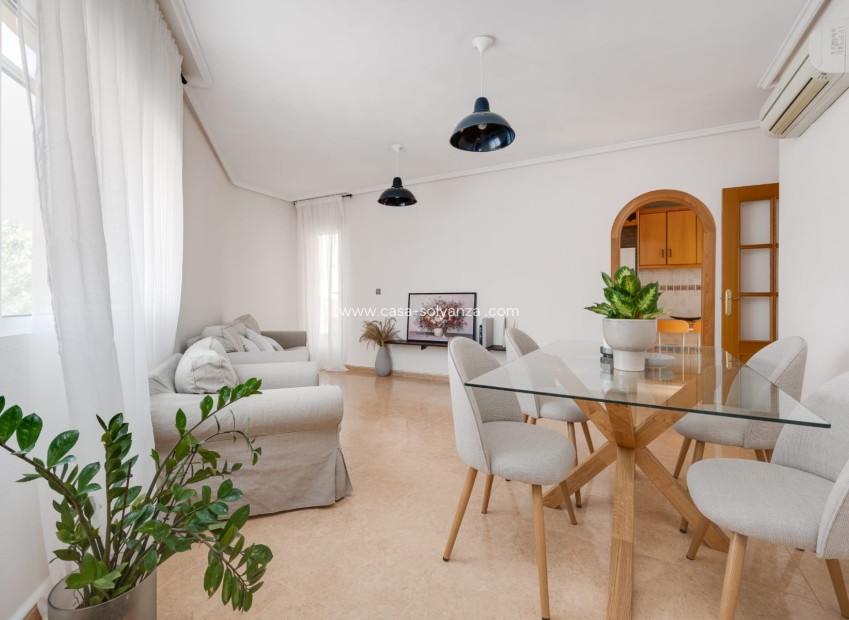 Resale - Apartment / flat - Jacarilla