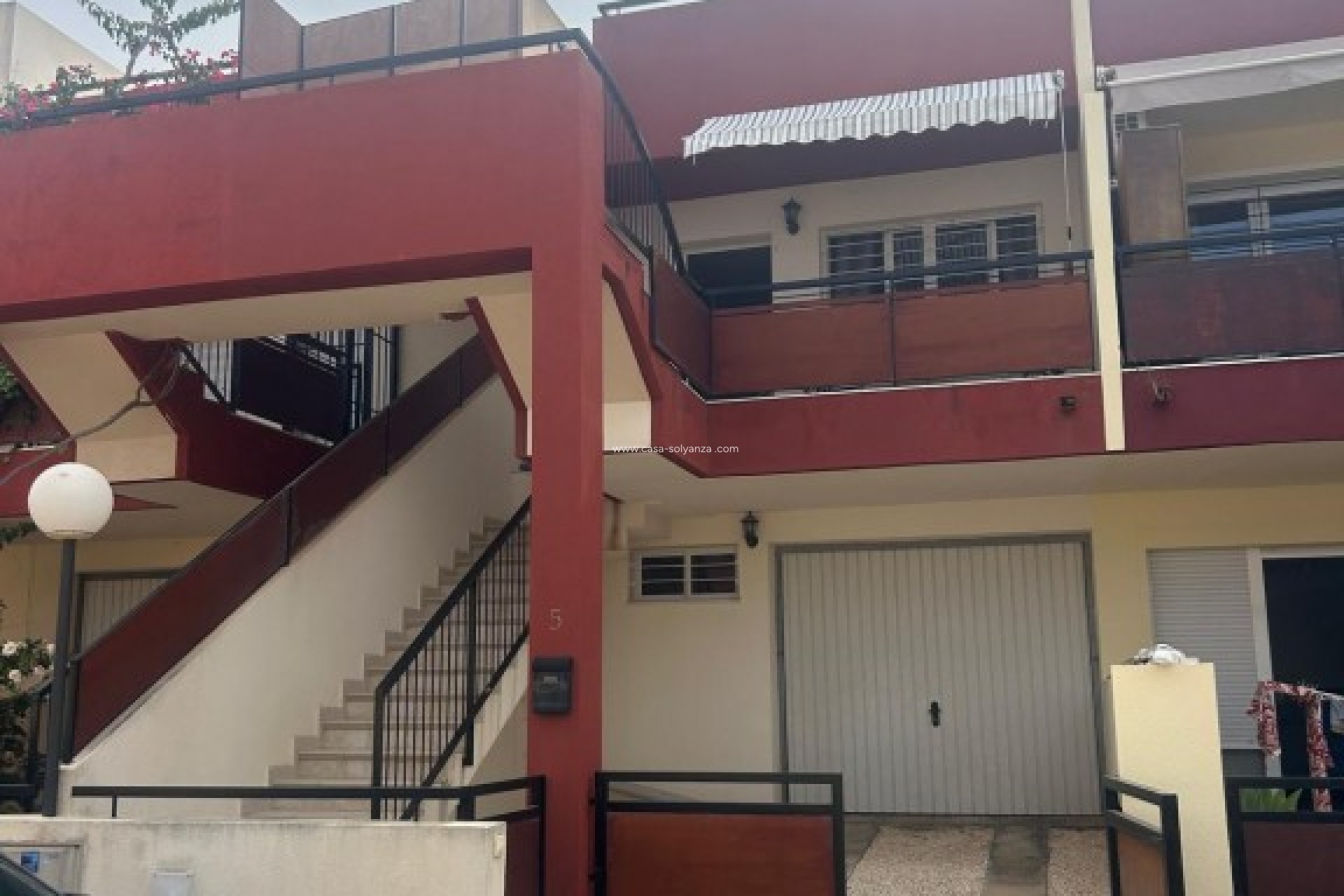 Resale - Apartment / flat - La Marina - Costa Blanca