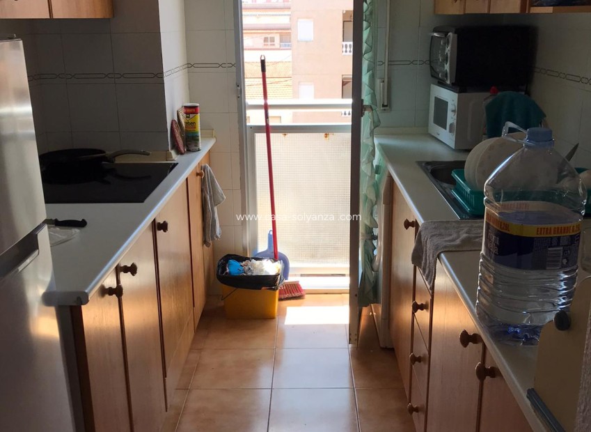Resale - Apartment / flat - La Mata - 0