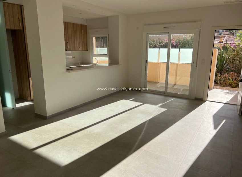 Resale - Apartment / flat - La Mata - avda de los Europeos