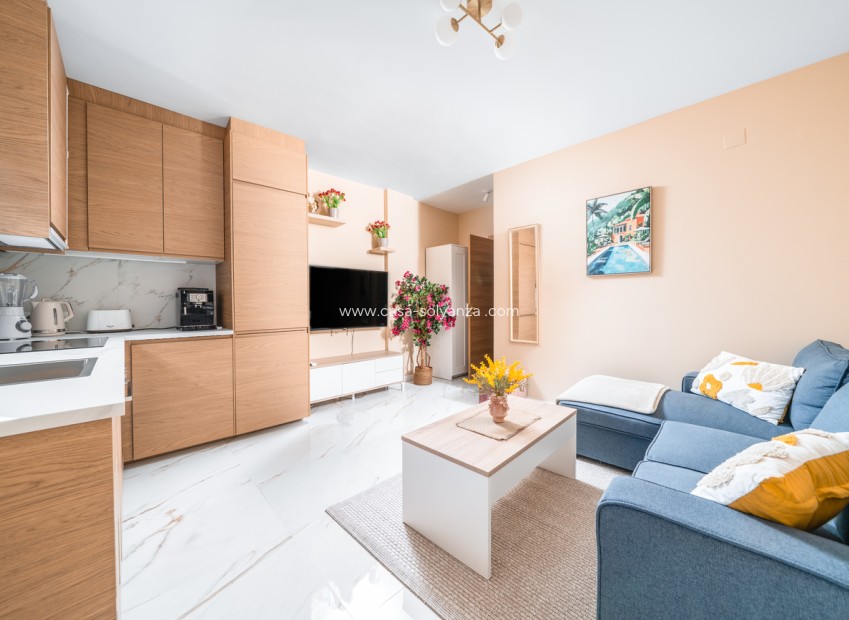 Resale - Apartment / flat - La Mata - Costa Blanca