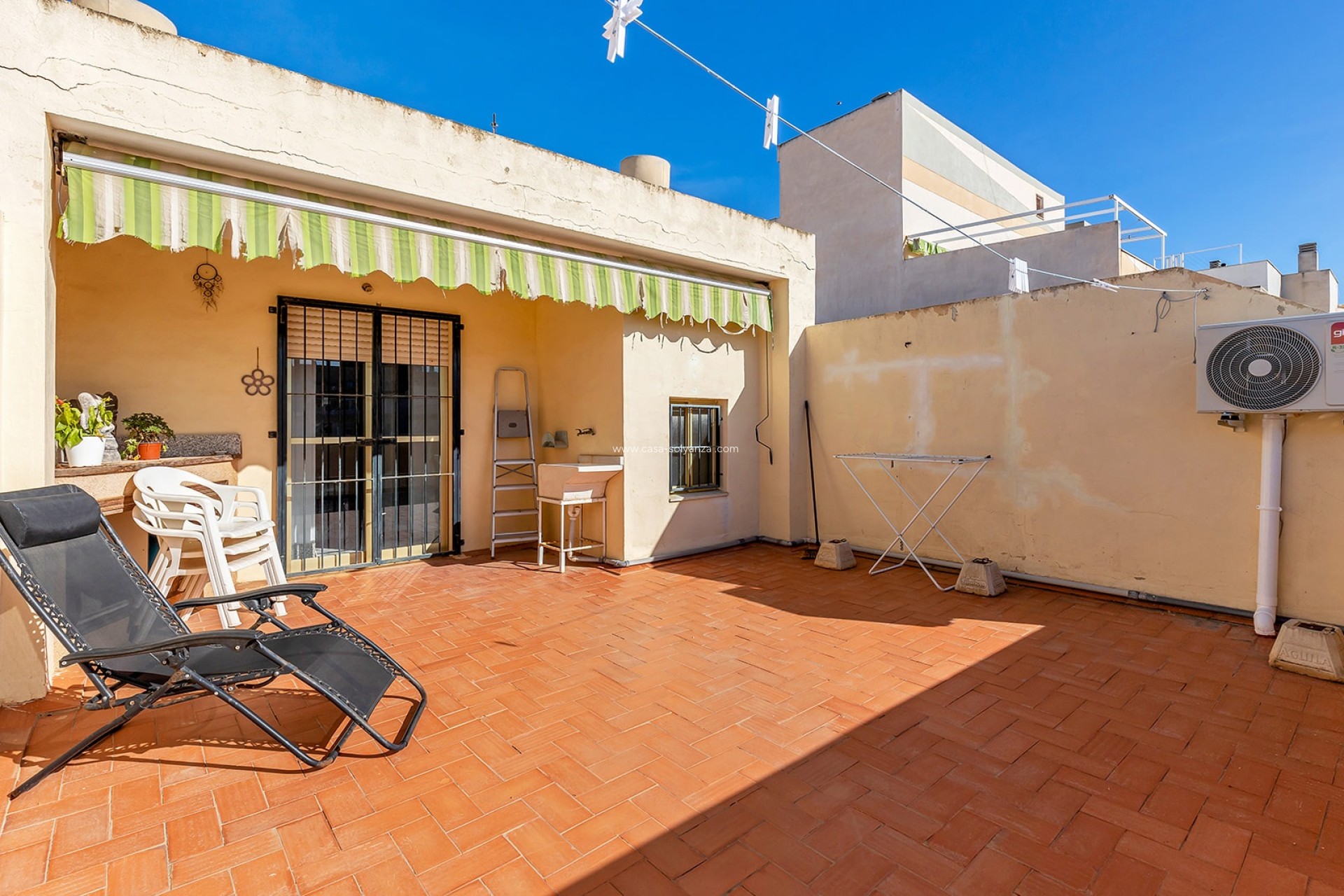 Resale - Apartment / flat - La Mata - Costa Blanca