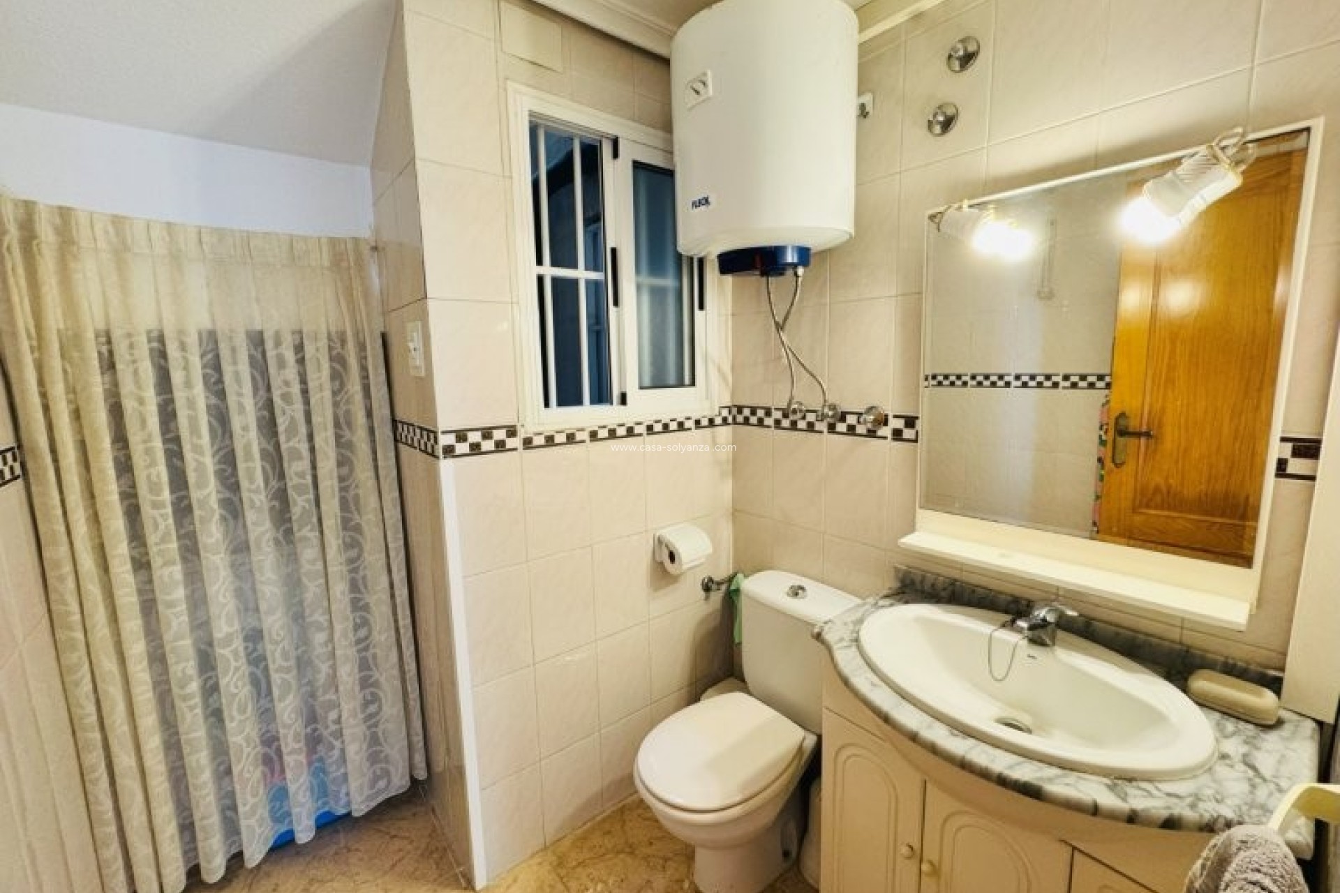 Resale - Apartment / flat - La Mata - Costa Blanca