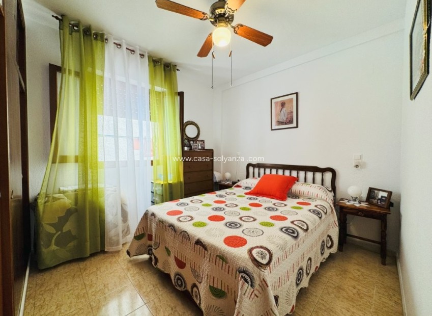 Resale - Apartment / flat - La Mata - Costa Blanca