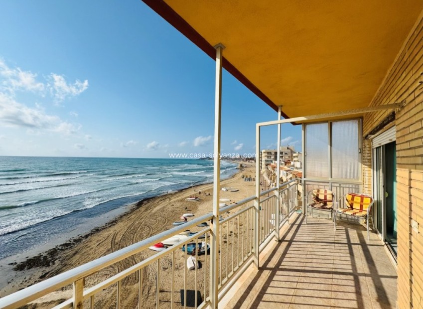 Resale - Apartment / flat - La Mata - Costa Blanca