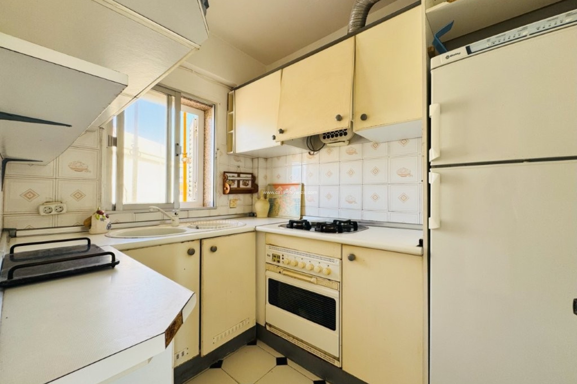 Resale - Apartment / flat - La Mata - Costa Blanca