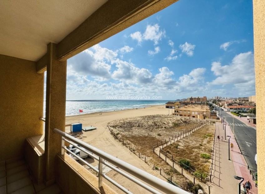 Resale - Apartment / flat - La Mata - Costa Blanca