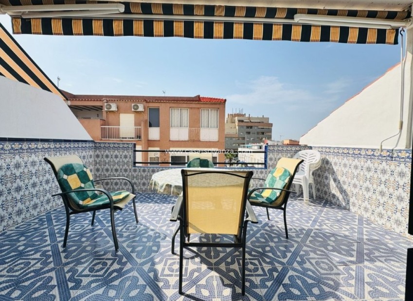 Resale - Apartment / flat - La Mata - Costa Blanca