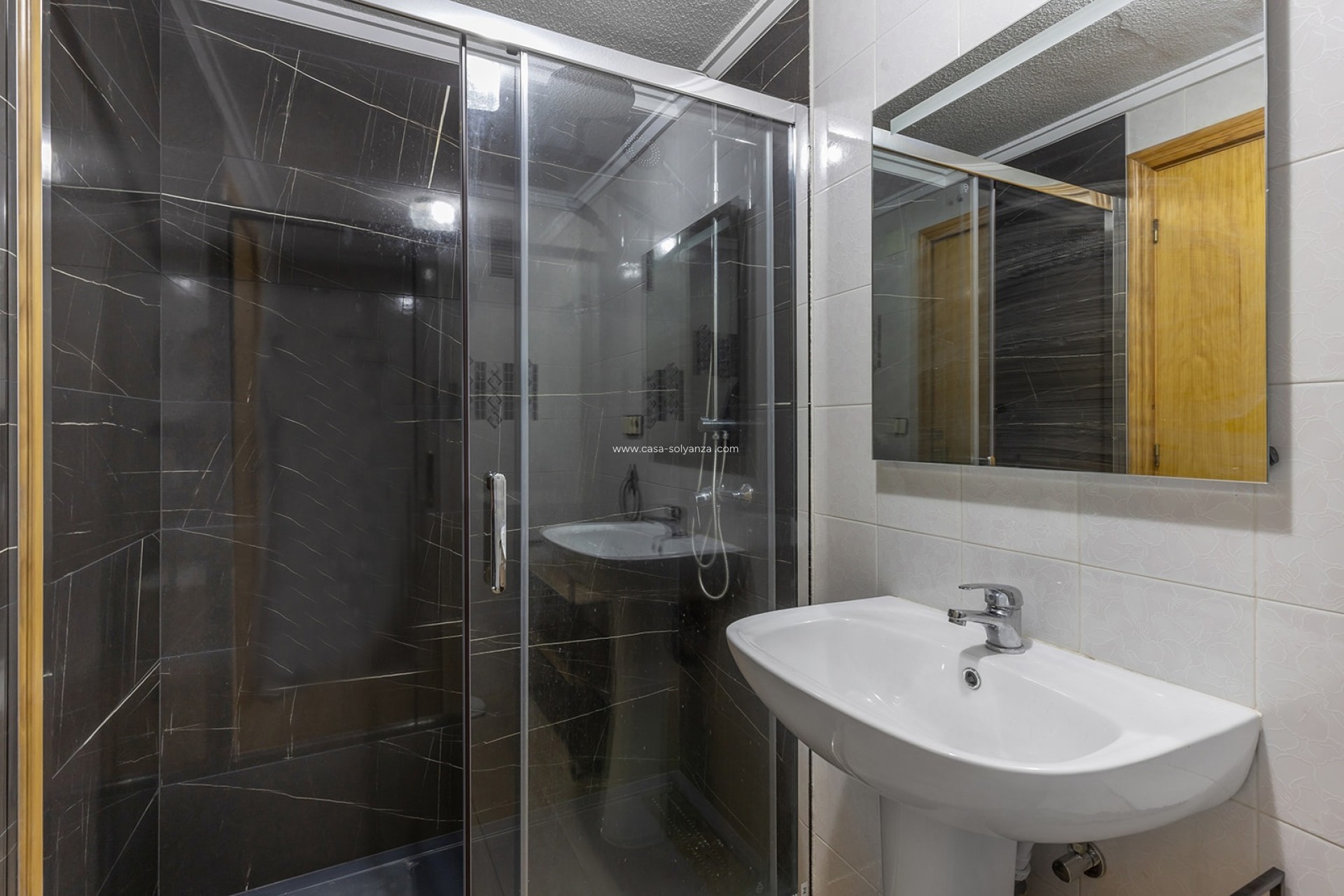 Resale - Apartment / flat - La Mata - Costa Blanca