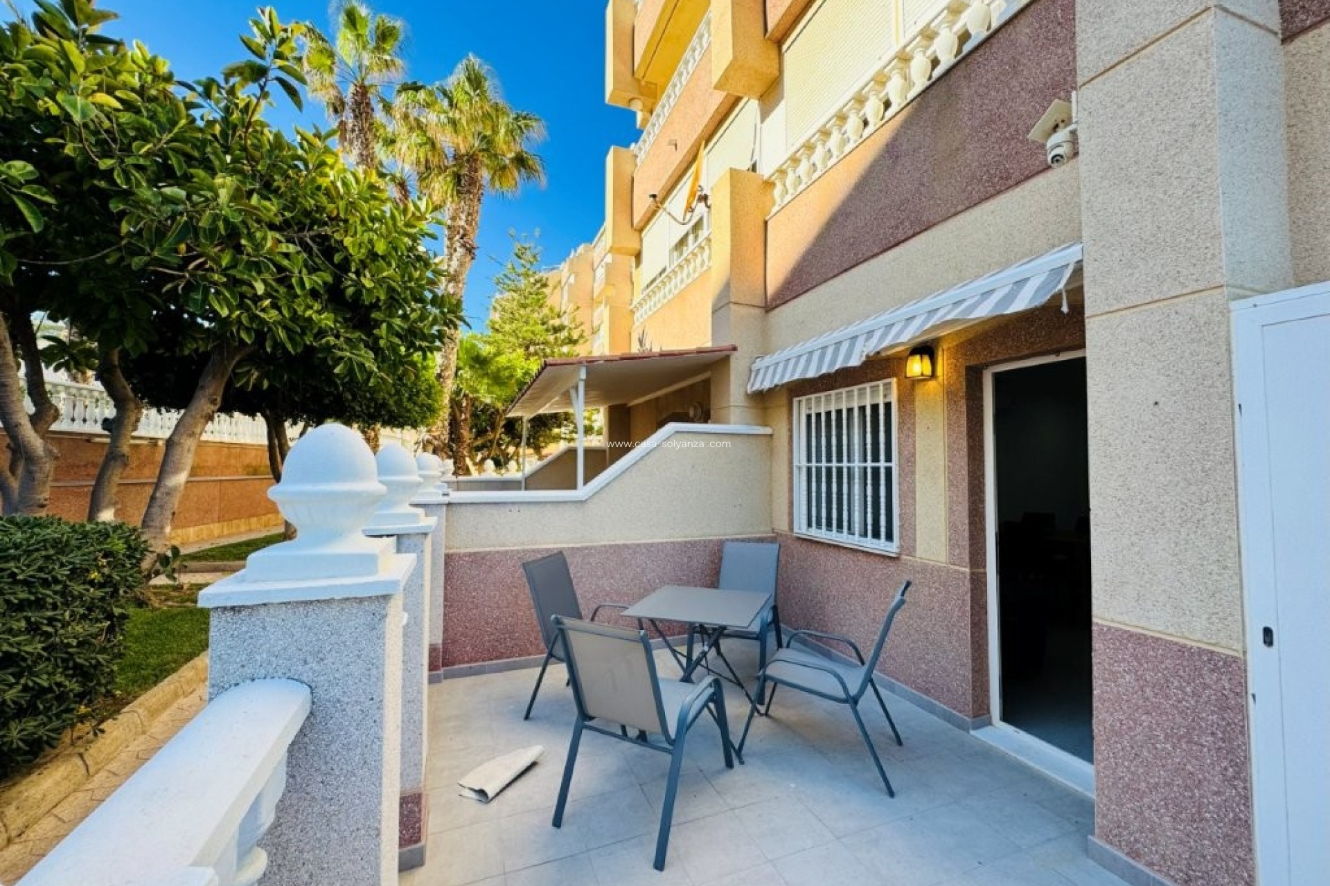 Resale - Apartment / flat - La Mata - Costa Blanca