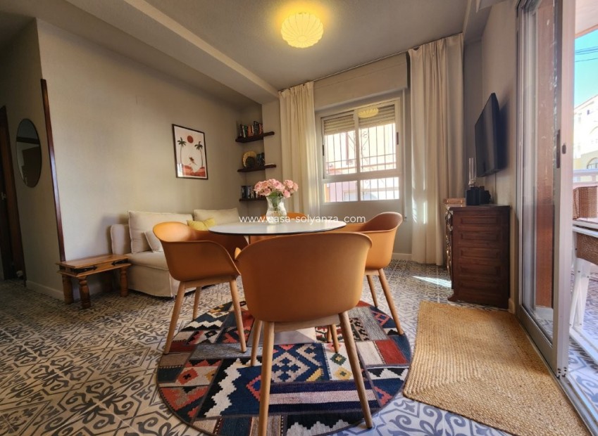 Resale - Apartment / flat - La Mata - Costa Blanca