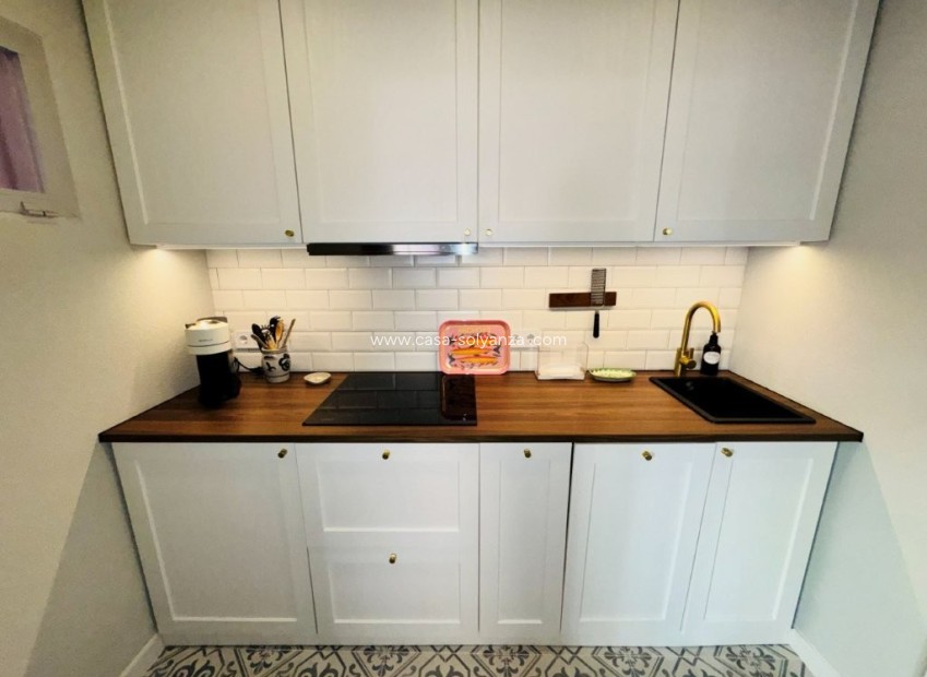 Resale - Apartment / flat - La Mata - Costa Blanca