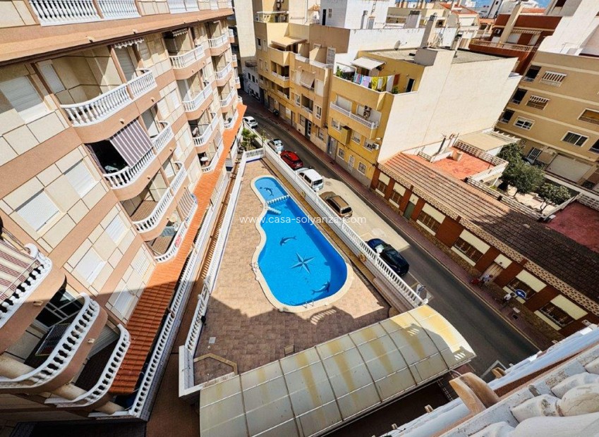 Resale - Apartment / flat - La Mata - Costa Blanca