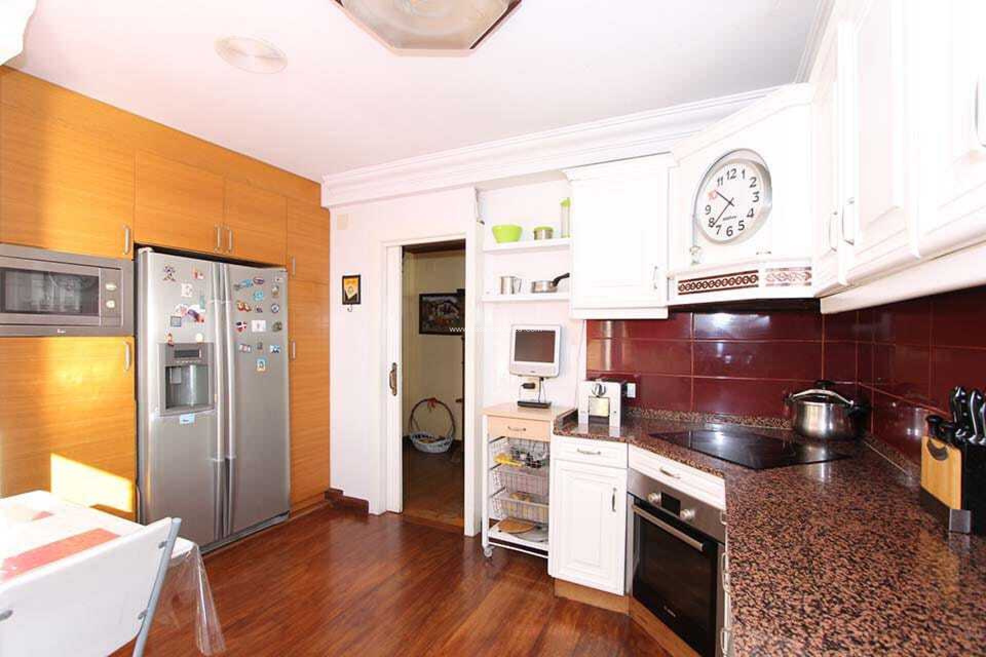 Resale - Apartment / flat - La Mata - Costa Blanca