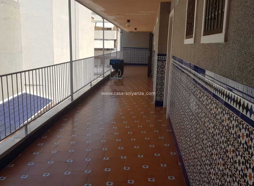 Resale - Apartment / flat - La Mata - Costa Blanca