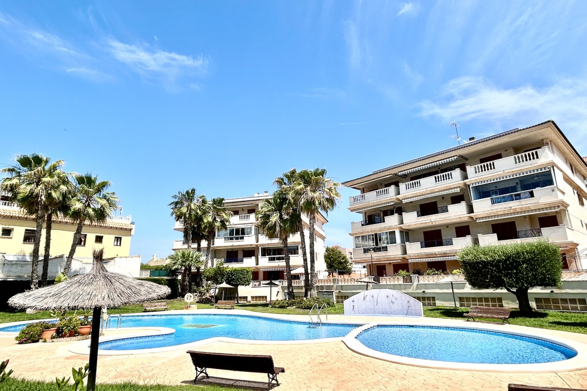 Resale - Apartment / flat - La Mata - Costa Blanca