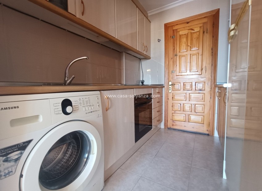 Resale - Apartment / flat - La Mata