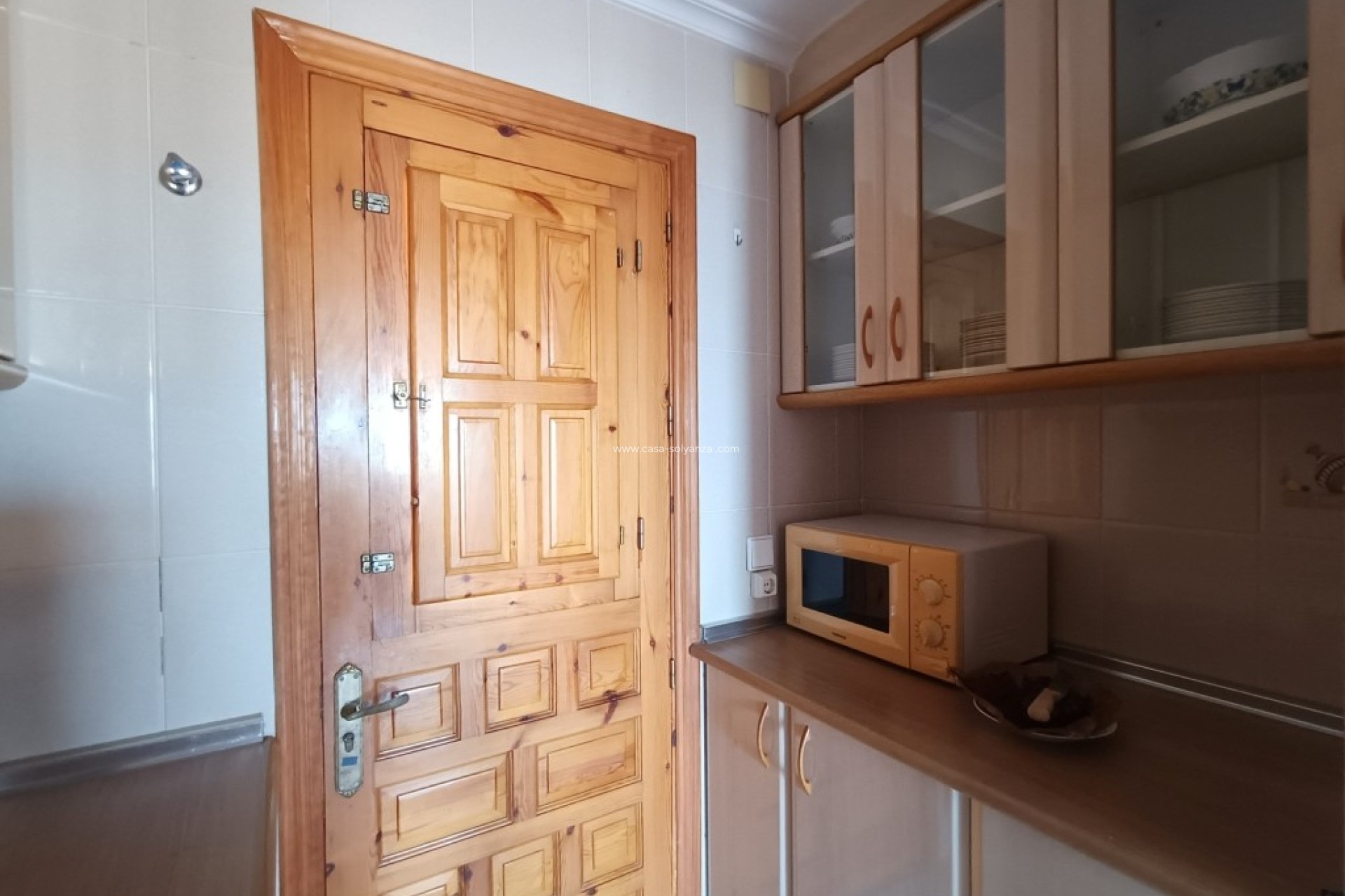 Resale - Apartment / flat - La Mata