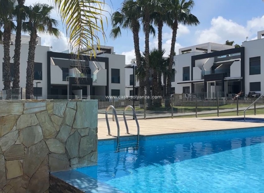 Resale - Apartment / flat - La Zenia - Costa Blanca