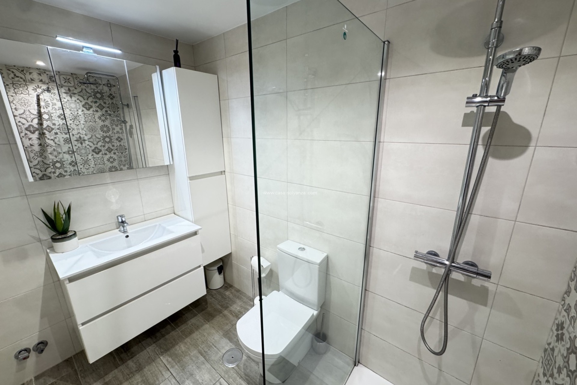 Resale - Apartment / flat - La Zenia