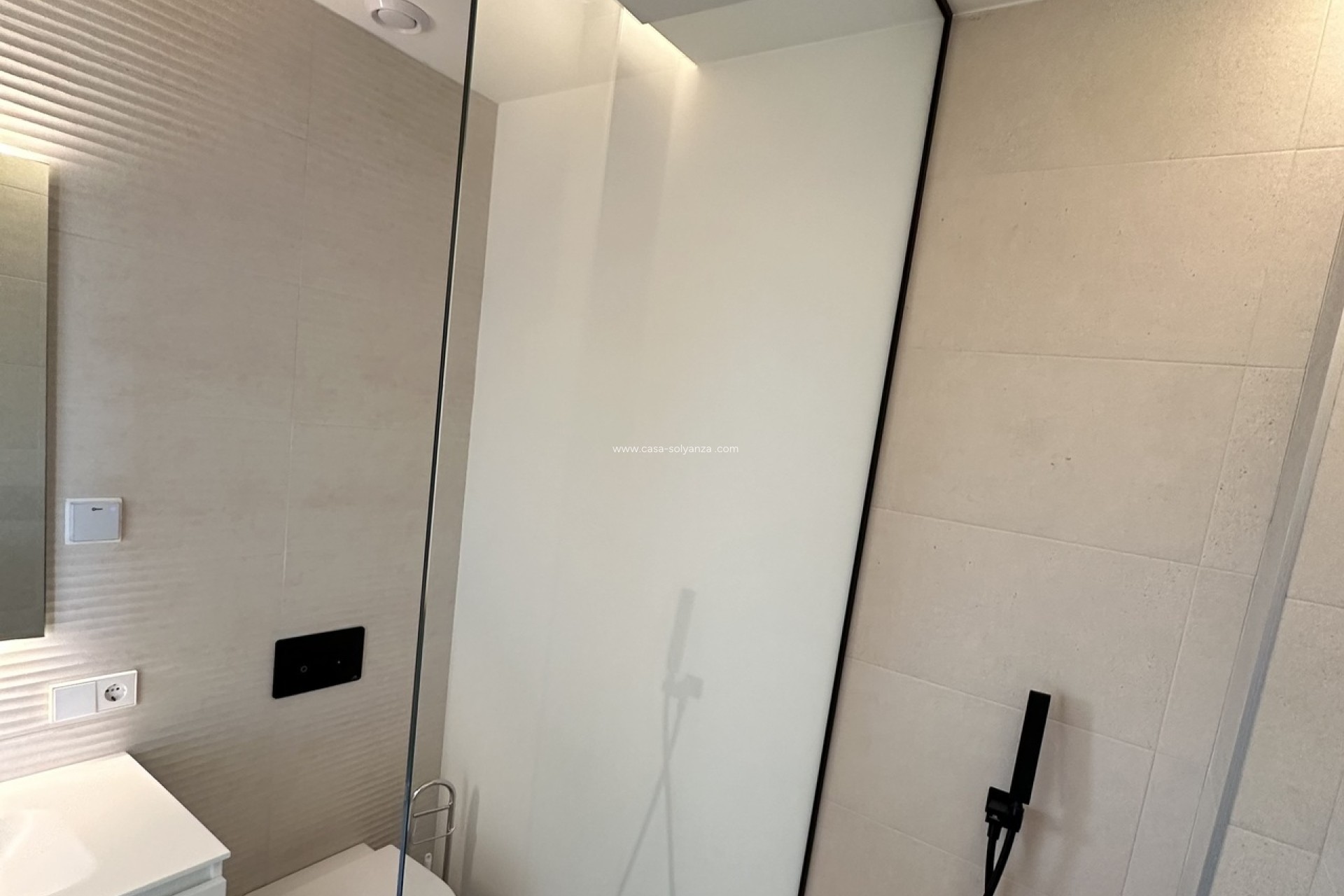 Resale - Apartment / flat - Las Colinas Golf Resort