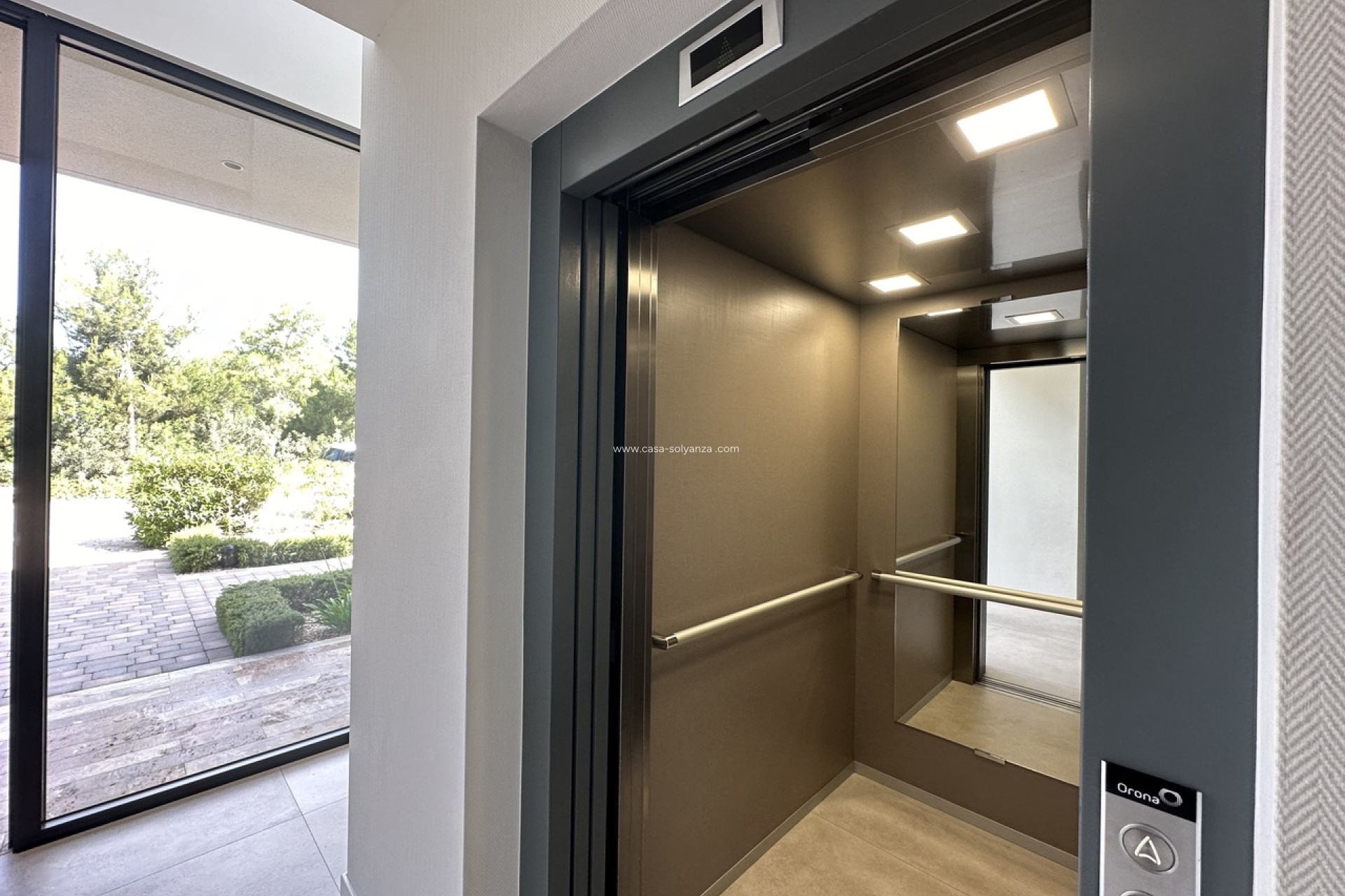 Resale - Apartment / flat - Las Colinas Golf Resort