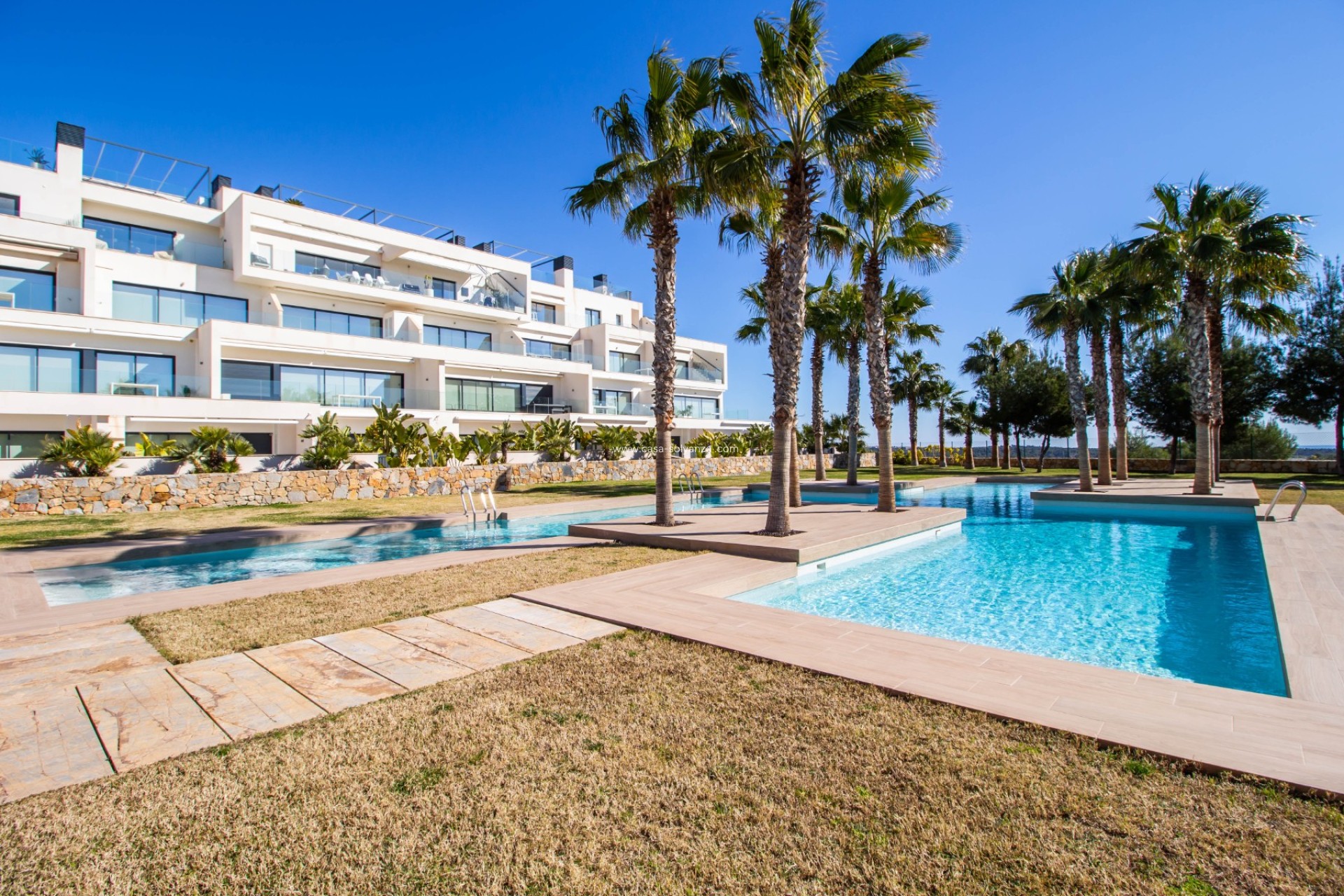 Resale - Apartment / flat - Las Colinas Golf Resort
