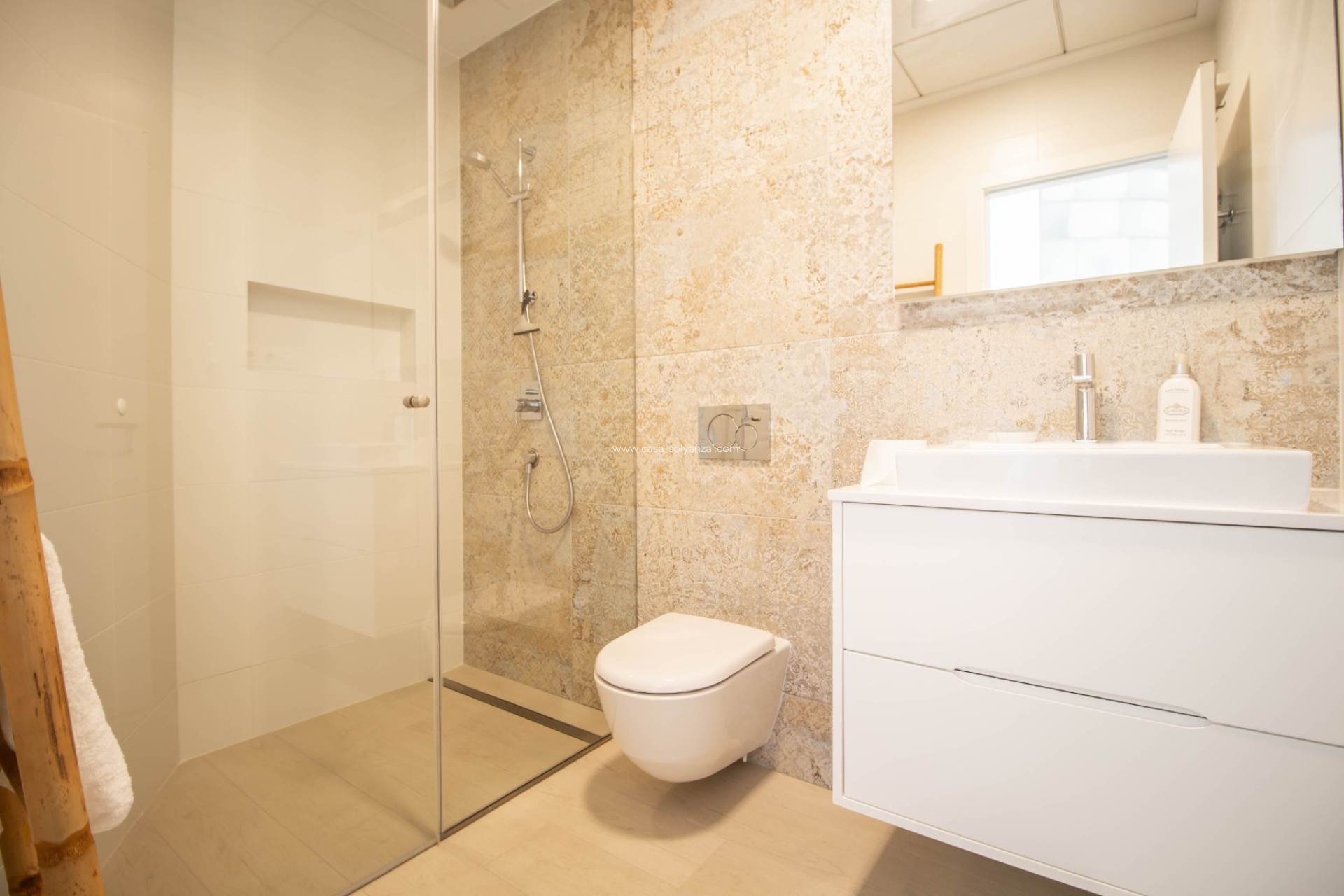 Resale - Apartment / flat - Las Colinas Golf Resort